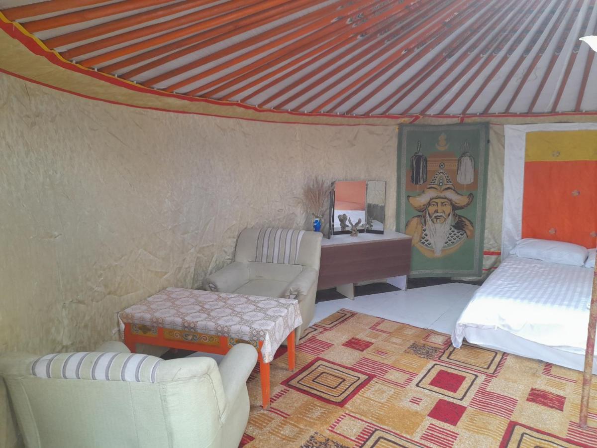 Gana'S Guest House And Tours Ulaanbaatar Exterior photo