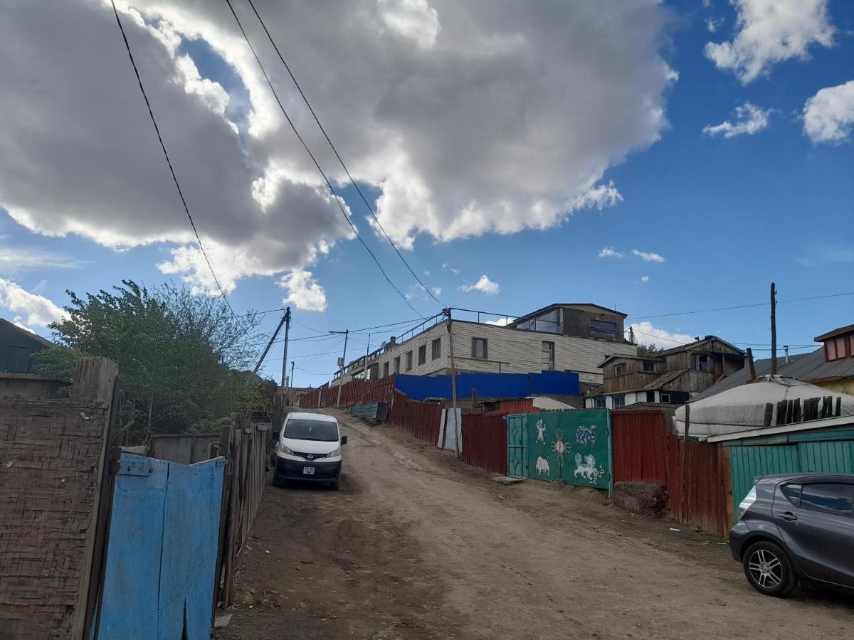 Gana'S Guest House And Tours Ulaanbaatar Exterior photo