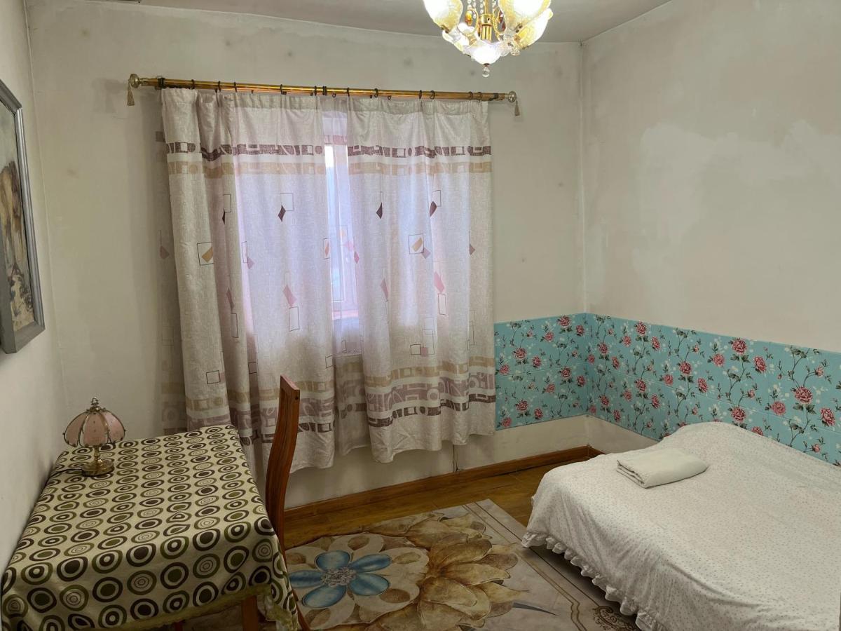 Gana'S Guest House And Tours Ulaanbaatar Exterior photo