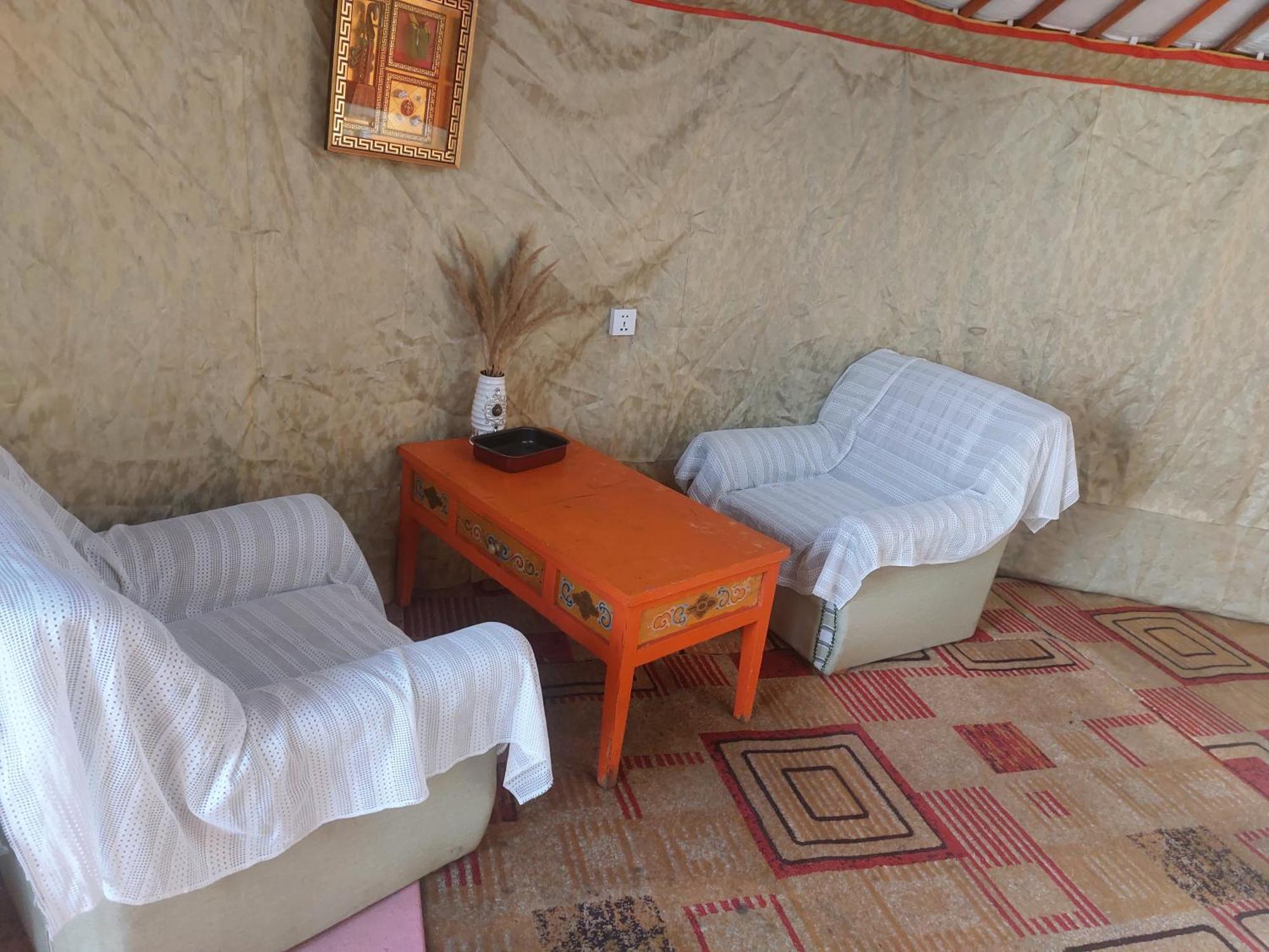 Gana'S Guest House And Tours Ulaanbaatar Exterior photo